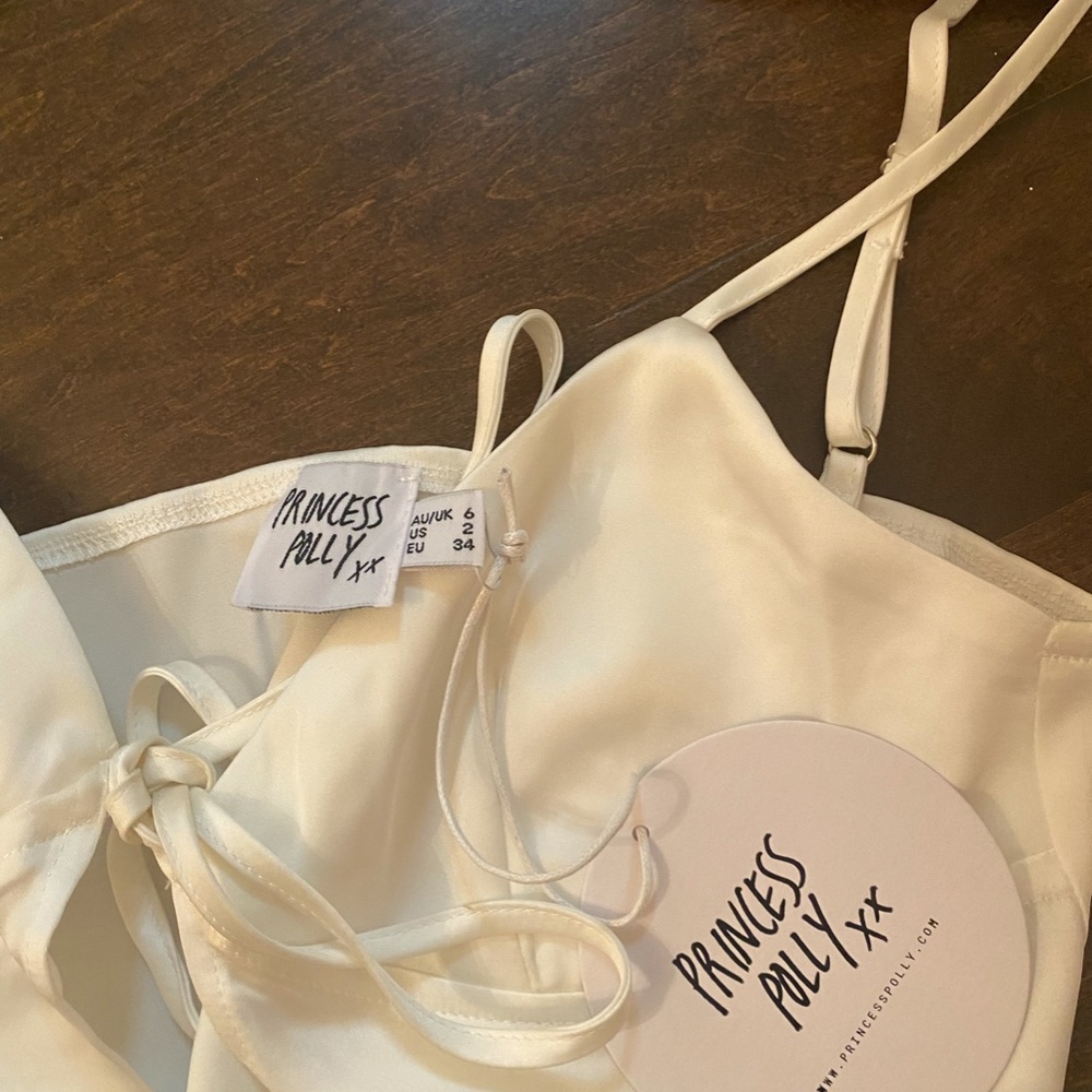 Tie Front Princess Polly Top - Picture 3 of 3